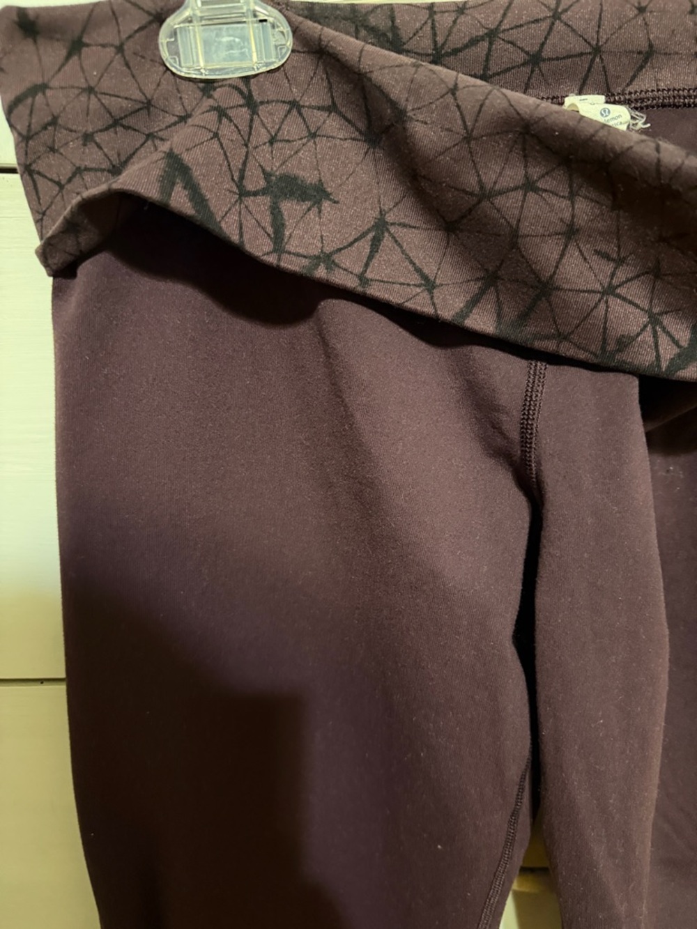 Lululemon Fold-Over Waist Flare Yoga Pants Plum 8 Tall - Picture 6 of 7